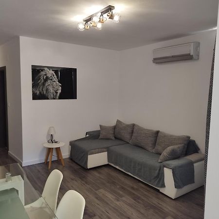 Apartments Dora 2 Bibinje Ngoại thất bức ảnh